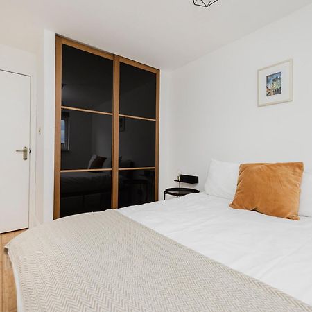 Joivy Welcoming Flat Near Park Apartman EDI Kültér fotó